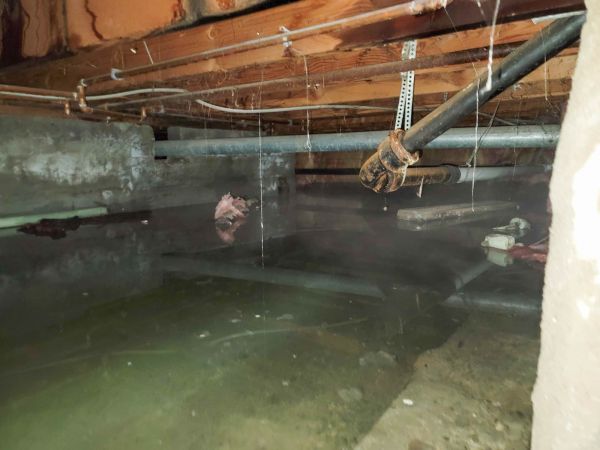 Crawlspace Water Restoration in Ringgold